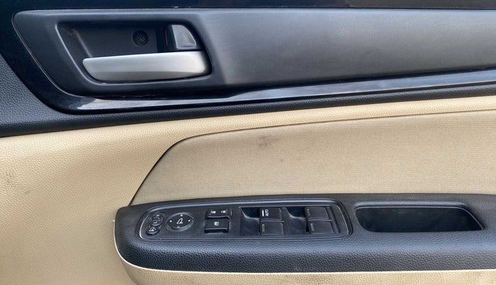 2019 Honda Amaze 1.2L I-VTEC VX CVT, Petrol, Automatic, 41,075 km, Driver Side Door Panels Control