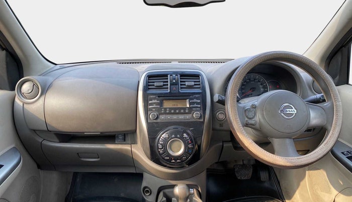 2015 Nissan Micra XV CVT, Petrol, Automatic, 63,408 km, Dashboard