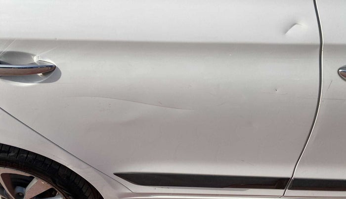 2016 Hyundai Elite i20 ASTA 1.2, Petrol, Manual, 48,980 km, Right rear door - Minor scratches