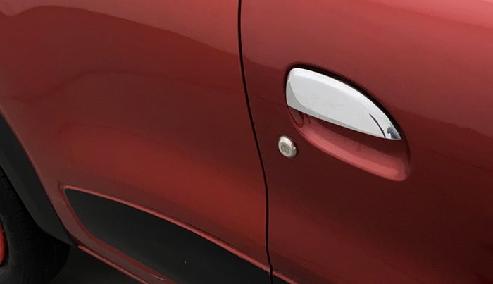 2016 Renault Kwid RXT 0.8, Petrol, Manual, 57,692 km, Driver-side door - Paint has faded