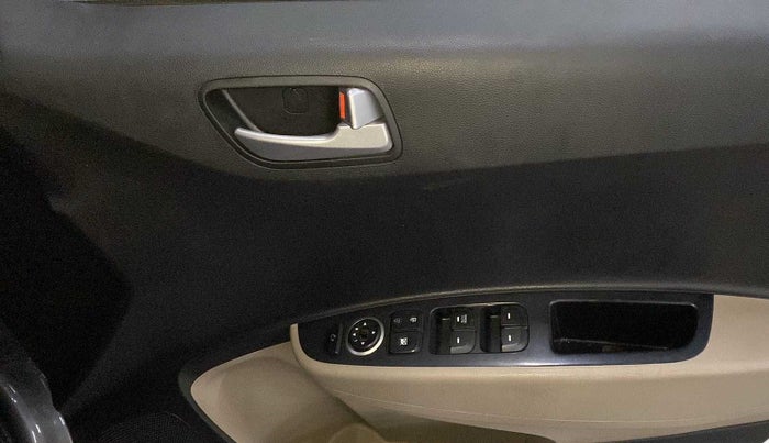 2017 Hyundai Grand i10 SPORTZ (O) 1.2 KAPPA VTVT, Petrol, Manual, 34,757 km, Driver Side Door Panels Control
