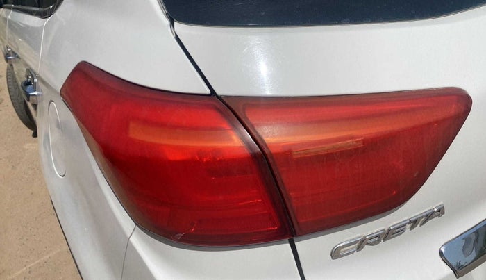 2018 Hyundai Creta SX (O) 1.6 DIESEL, Diesel, Manual, 83,220 km, Left tail light - Faded