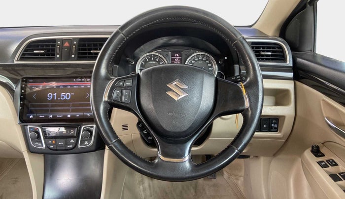 2015 Maruti Ciaz ZXI+, Petrol, Manual, 71,048 km, Steering Wheel Close Up