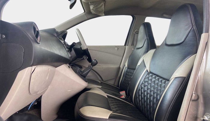 2016 Datsun Go Plus T, Petrol, Manual, 49,248 km, Right Side Front Door Cabin