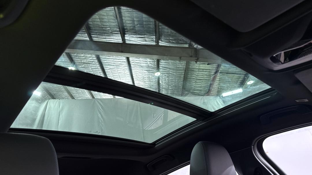 2021 BMW 1 18i M Sport, Automatic, 22734 km, Interior Sunroof/Moonroof