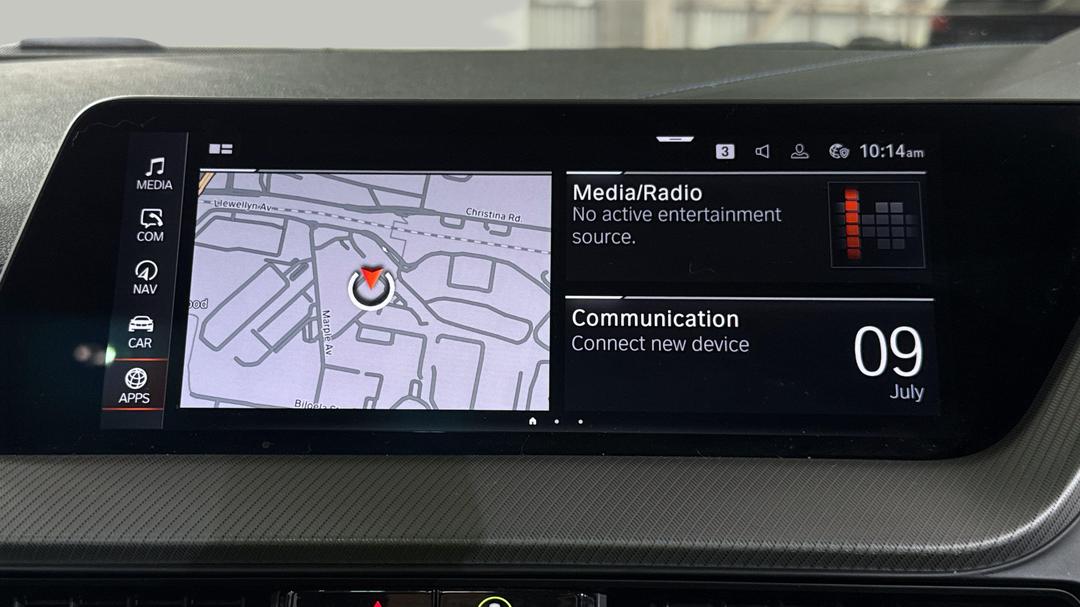 2021 BMW 1 18i M Sport, Automatic, 22734 km, Infotainment System