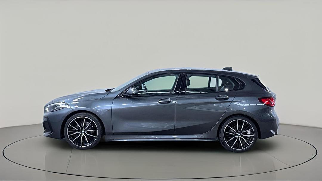 2021 BMW 1 18i M Sport, Automatic, 22734 km, Left Side View