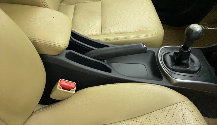 2014 Honda City 1.5L I-VTEC VX, Petrol, Manual, 62,179 km, Gear Lever