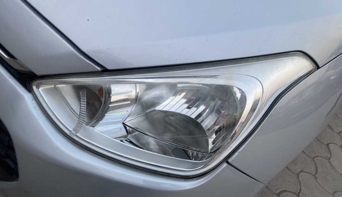 2017 Hyundai Grand i10 SPORTZ 1.2 KAPPA VTVT, Petrol, Manual, 71,650 km, Left headlight - Faded