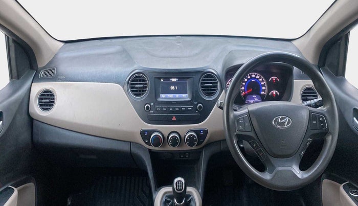 2017 Hyundai Grand i10 SPORTZ 1.2 KAPPA VTVT, Petrol, Manual, 71,650 km, Dashboard