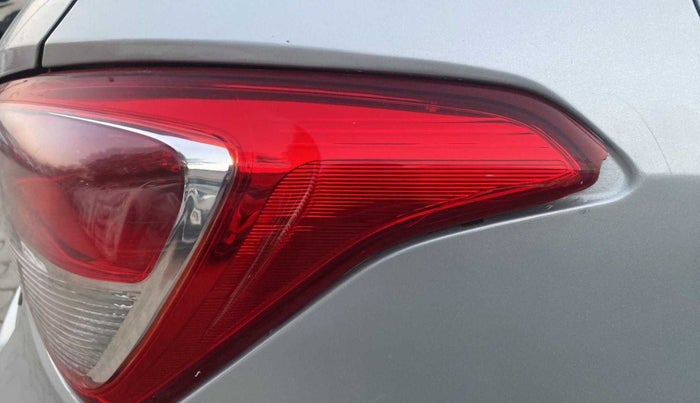 2017 Hyundai Grand i10 SPORTZ 1.2 KAPPA VTVT, Petrol, Manual, 71,650 km, Right tail light - Minor damage