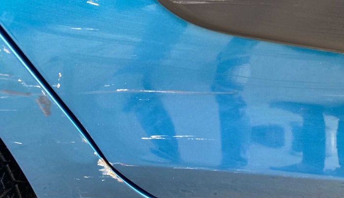 2012 Maruti Swift Dzire VDI, Diesel, Manual, 26,468 km, Right rear door - Minor scratches