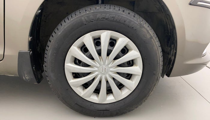 2016 Maruti Swift Dzire VXI (O), Petrol, Manual, 75,285 km, Right Front Wheel