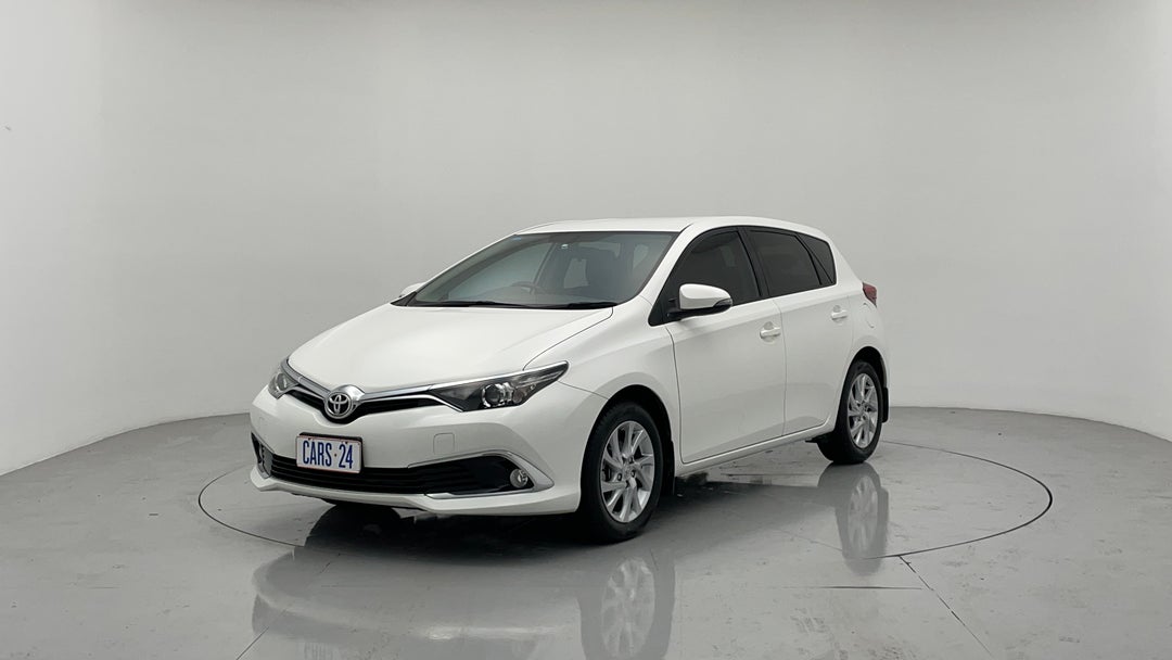 Left Front Diagonal (45- Degree) View