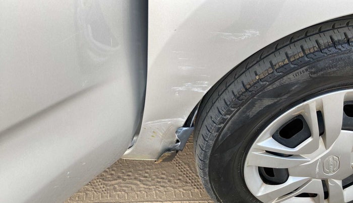 2018 Datsun Redi Go T (O), Petrol, Manual, 48,960 km, Right fender - Minor scratches