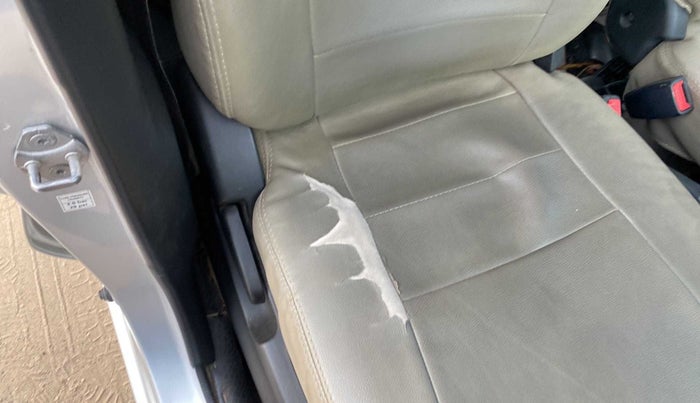 2018 Datsun Redi Go T (O), Petrol, Manual, 48,960 km, Driver seat - Cover slightly torn