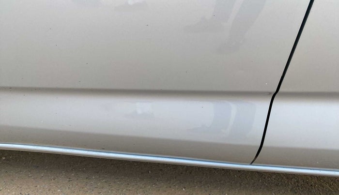 2018 Datsun Redi Go T (O), Petrol, Manual, 48,960 km, Front passenger door - Slightly dented