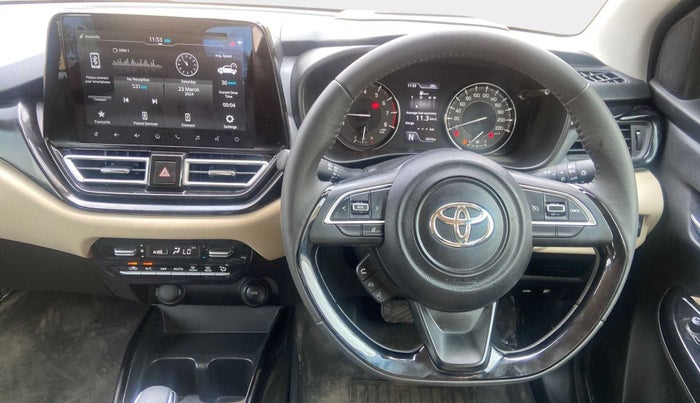 2023 Toyota Glanza V AMT, Petrol, Automatic, 5,827 km, Steering Wheel Close Up