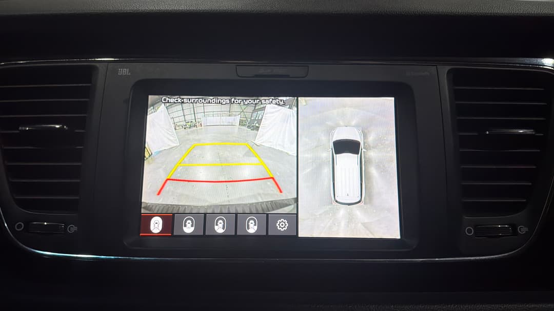 2020 Kia Carnival Platinum, Automatic, 66715 km, Parking Camera