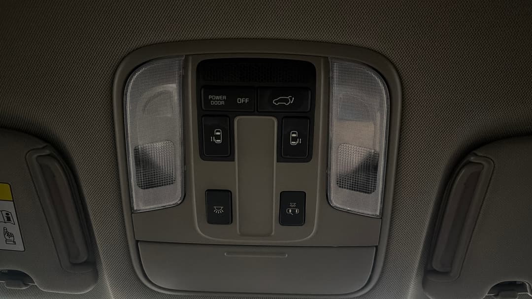 2020 Kia Carnival Platinum, Automatic, 66715 km, On-Roof Controls/Sunglass holder