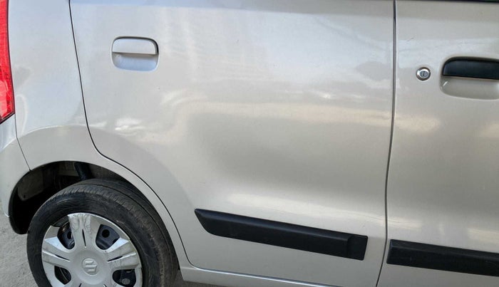 2018 Maruti Wagon R 1.0 VXI, Petrol, Manual, 85,899 km, Right rear door - Minor scratches