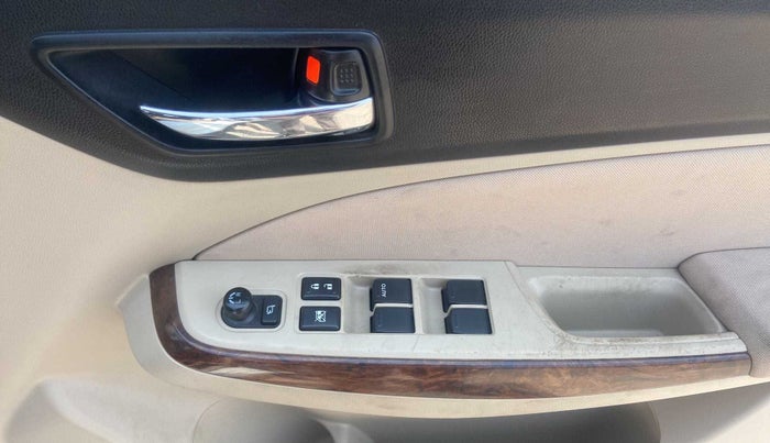 2018 Maruti Dzire ZXI AMT, Petrol, Automatic, 43,180 km, Driver Side Door Panels Control