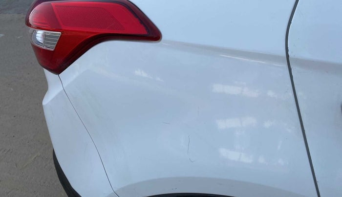 2019 Hyundai Creta SX (O) EXECUTIVE 1.6 PETROL, Petrol, Manual, 60,246 km, Right quarter panel - Cladding has minor damage