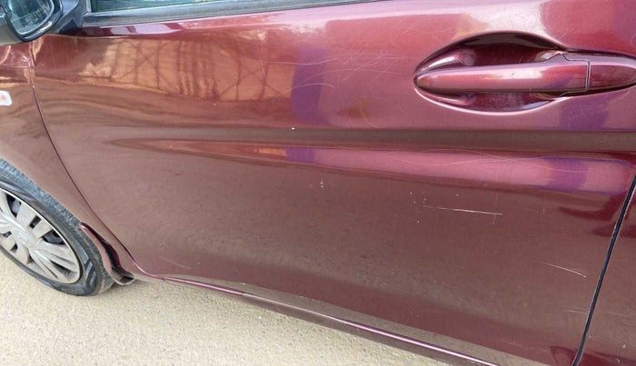 2015 Honda City 1.5L I-VTEC SV, Petrol, Manual, 69,338 km, Front passenger door - Minor scratches
