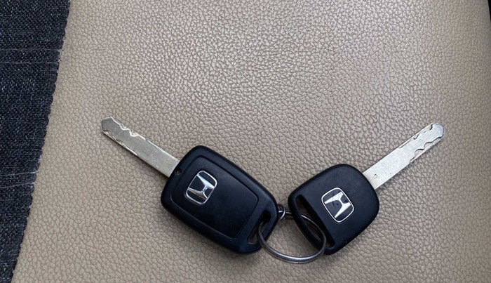 2015 Honda City 1.5L I-VTEC SV, Petrol, Manual, 69,338 km, Key Close Up
