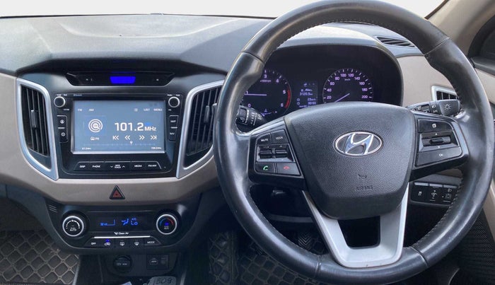 2018 Hyundai Creta SX (O) 1.6 DIESEL, Diesel, Manual, 1,09,100 km, Steering Wheel Close Up