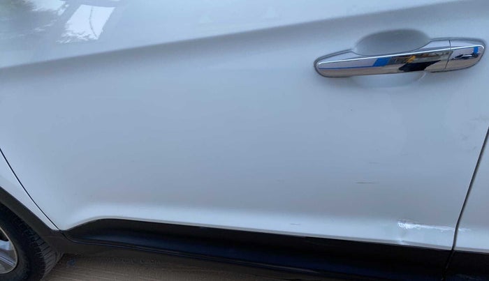 2018 Hyundai Creta SX (O) 1.6 DIESEL, Diesel, Manual, 1,09,100 km, Front passenger door - Slightly dented