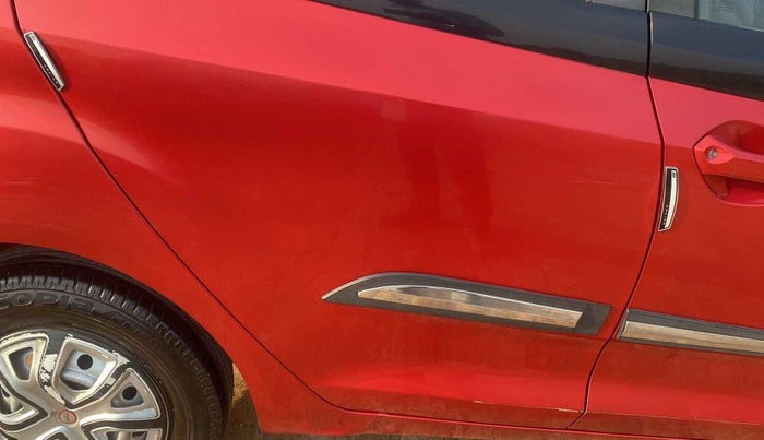 2021 Tata ALTROZ XE PETROL, Petrol, Manual, 14,686 km, Right rear door - Minor scratches