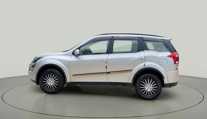 2018 Mahindra XUV500 W7, Diesel, Manual, 41,761 km, Left Side