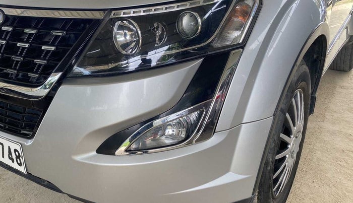 2018 Mahindra XUV500 W7, Diesel, Manual, 41,761 km, Front bumper - Minor scratches