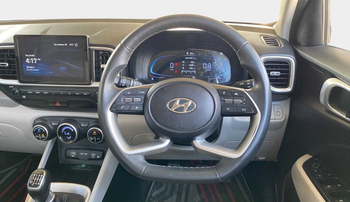 2022 Hyundai VENUE SX (O) 1.5 CRDI, Diesel, Manual, 19,988 km, Steering Wheel Close Up