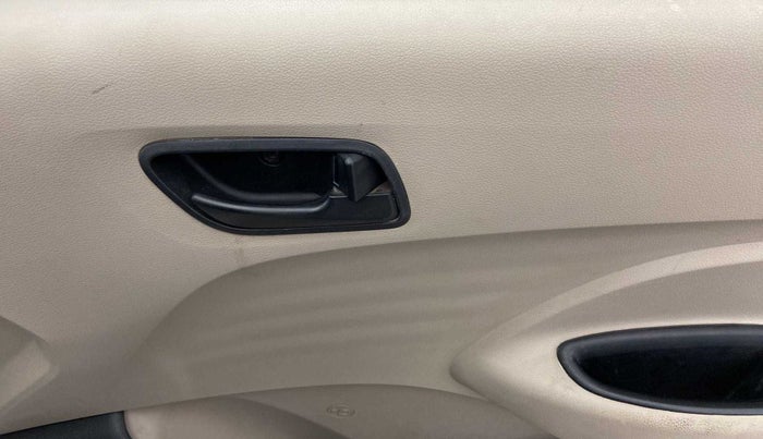 2020 Hyundai NEW SANTRO SPORTZ MT, Petrol, Manual, 25,887 km, Driver Side Door Panels Control