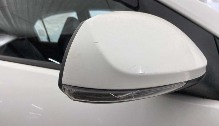 2020 Hyundai NEW SANTRO SPORTZ MT, Petrol, Manual, 25,887 km, Right rear-view mirror - Indicator light has minor damage