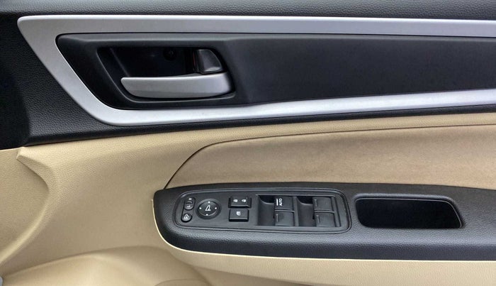 2022 Honda Amaze 1.2L I-VTEC VX CVT, Petrol, Automatic, 11,623 km, Driver Side Door Panels Control