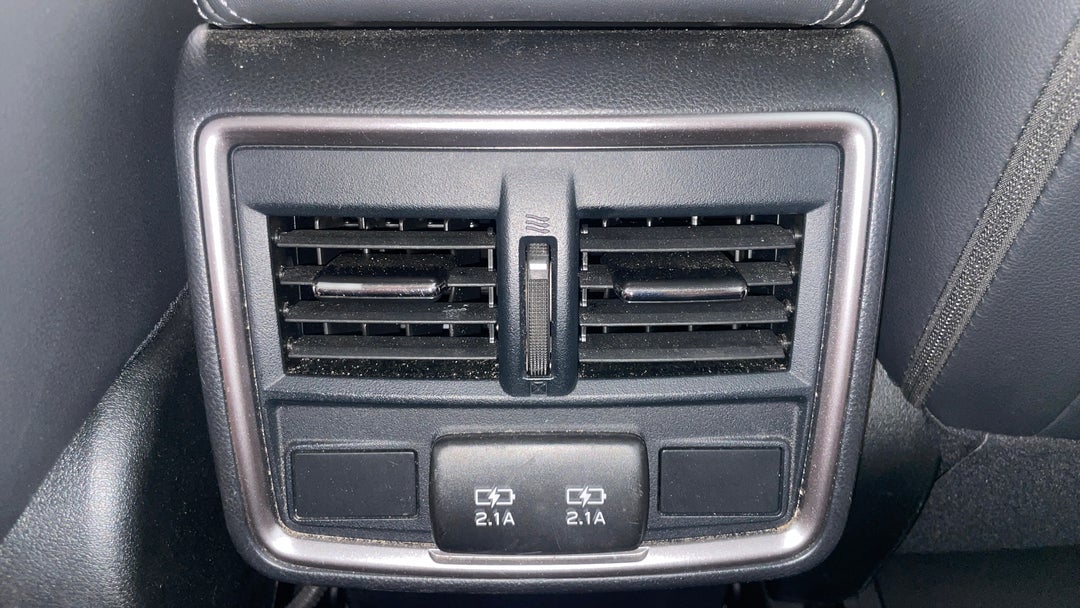 2022 Subaru Forester 2.5i-s (awd), Automatic, 47025 km, Rear A/C Vent