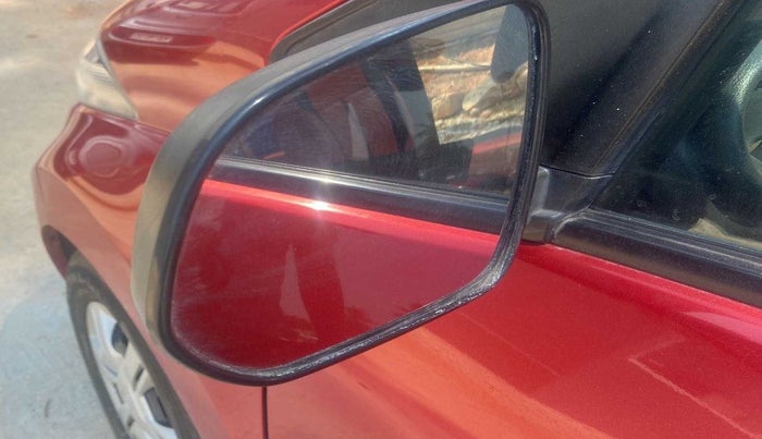 2019 Datsun Redi Go T(O) 1.0, Petrol, Manual, 15,881 km, Left rear-view mirror - Minor folding noise