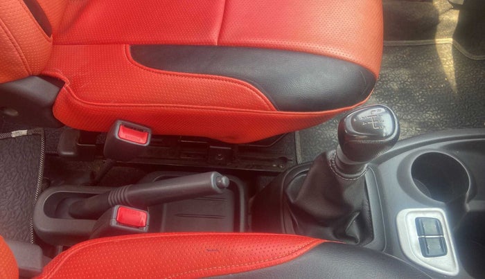 2019 Datsun Redi Go T(O) 1.0, Petrol, Manual, 15,881 km, Gear Lever