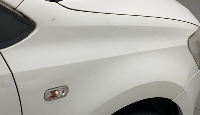 2011 Volkswagen Polo COMFORTLINE 1.2L PETROL, Petrol, Manual, 75,080 km, Right fender - Minor scratches