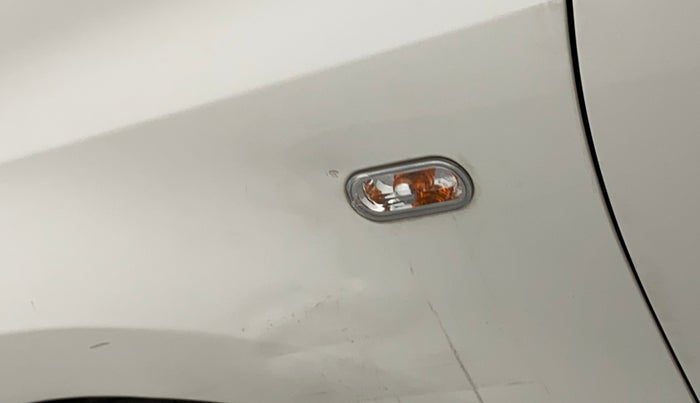 2011 Volkswagen Polo COMFORTLINE 1.2L PETROL, Petrol, Manual, 75,080 km, Left fender - Minor scratches