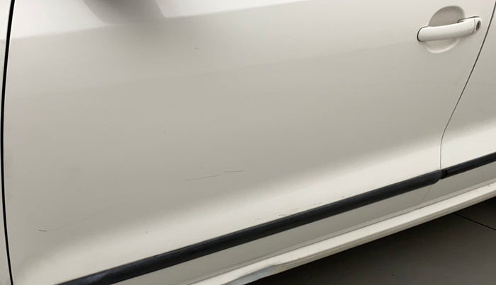 2011 Volkswagen Polo COMFORTLINE 1.2L PETROL, Petrol, Manual, 75,080 km, Front passenger door - Slightly dented