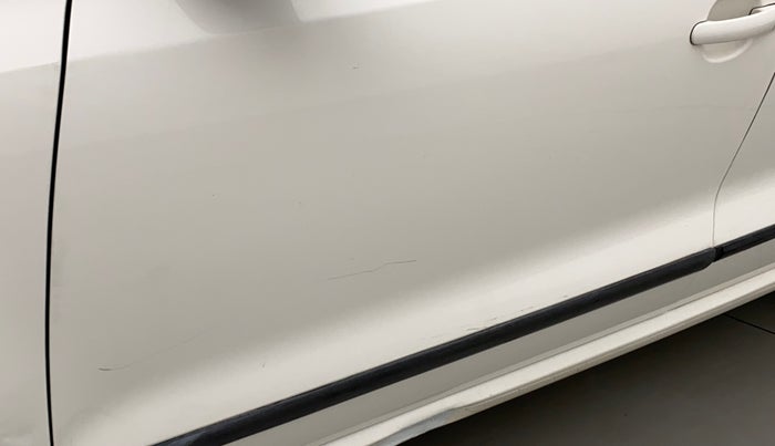 2011 Volkswagen Polo COMFORTLINE 1.2L PETROL, Petrol, Manual, 75,080 km, Front passenger door - Minor scratches
