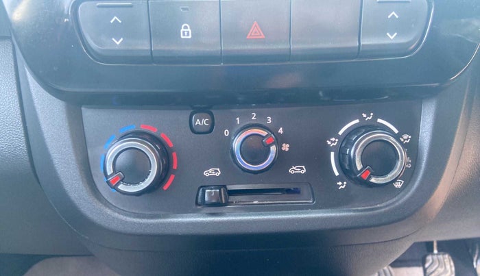 2021 Renault Kwid RXT 1.0 (O), Petrol, Manual, 3,748 km, Dashboard - Air Re-circulation knob is not working