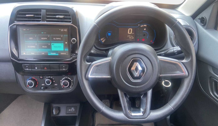 2021 Renault Kwid RXT 1.0 (O), Petrol, Manual, 3,748 km, Steering Wheel Close Up