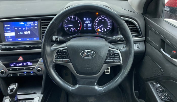 2017 Hyundai New Elantra 2.0 SX(O) AT PETROL, Petrol, Automatic, 51,916 km, Steering Wheel Close Up
