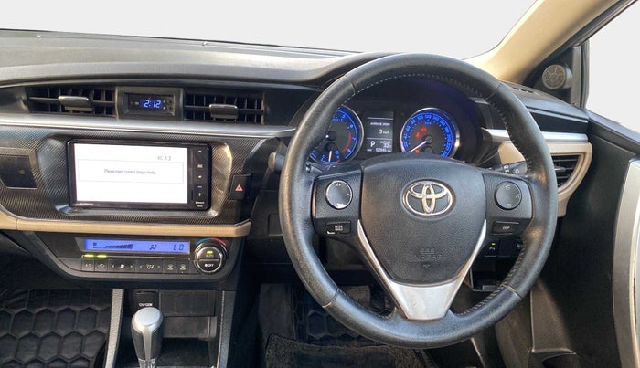 2014 Toyota Corolla Altis G CVT PETROL, Petrol, Automatic, 82,842 km, Steering Wheel Close Up