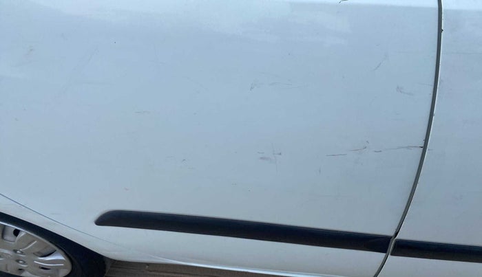 2012 Hyundai i10 ERA 1.1, Petrol, Manual, 37,137 km, Right rear door - Minor scratches